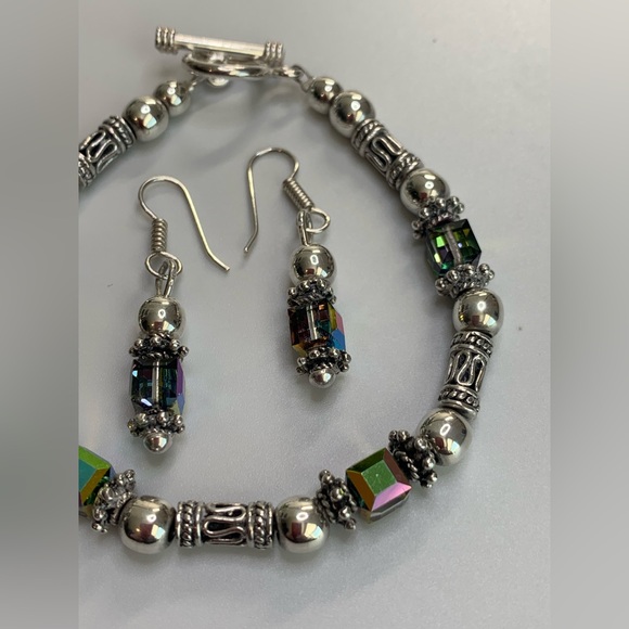 Silpada Sterling Silver & Iridescent Bead CATCH THE LIGHT Bracelet/Earring Set - Picture 15 of 16